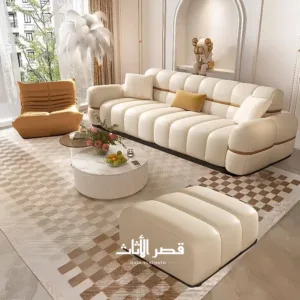 كنب عصري بلمسة ذهبية فخمة