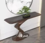 طاولة كونسول بتصميم انسيابي عصري