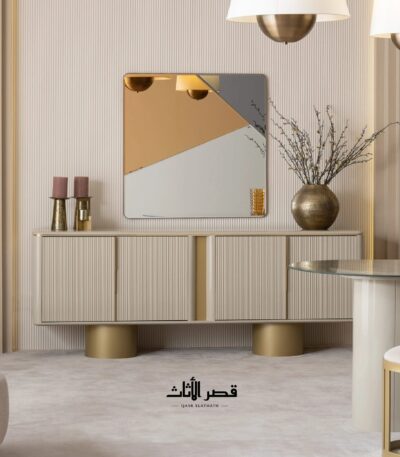 بوفيه مودرن بأبواب مضلعة من الأمام