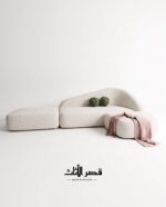 كنبة منحنية بثلاث قطع ومقعد واسع VELA