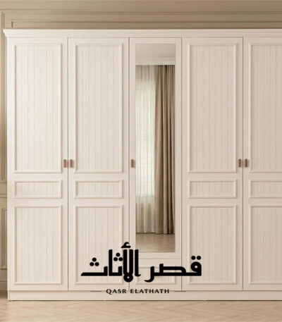 دولاب تيفاني بمرايا وسطية وأبواب مفصلية بعرض 240 سم
