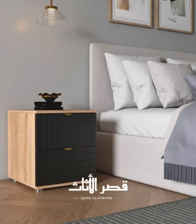 طاولة سرير إميليا بدرجين وواجهة مطليّة أنيقة — أسود
