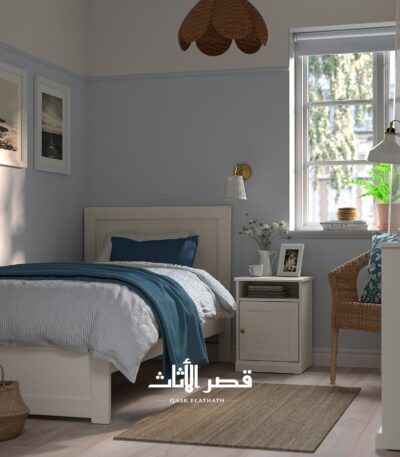 إطار سرير بلوحي رأس وأقدام بإطار بارز — مشهد القطعة 2