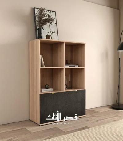 خزانة كتب نيرا بأربعة رفوف وبابين — أسود